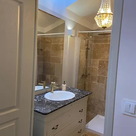 Clos D'aurelia, De Charme بيت للعطل *