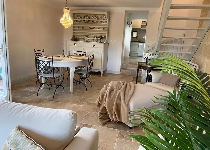 度假居 Clos D'aurelia, De Charme *